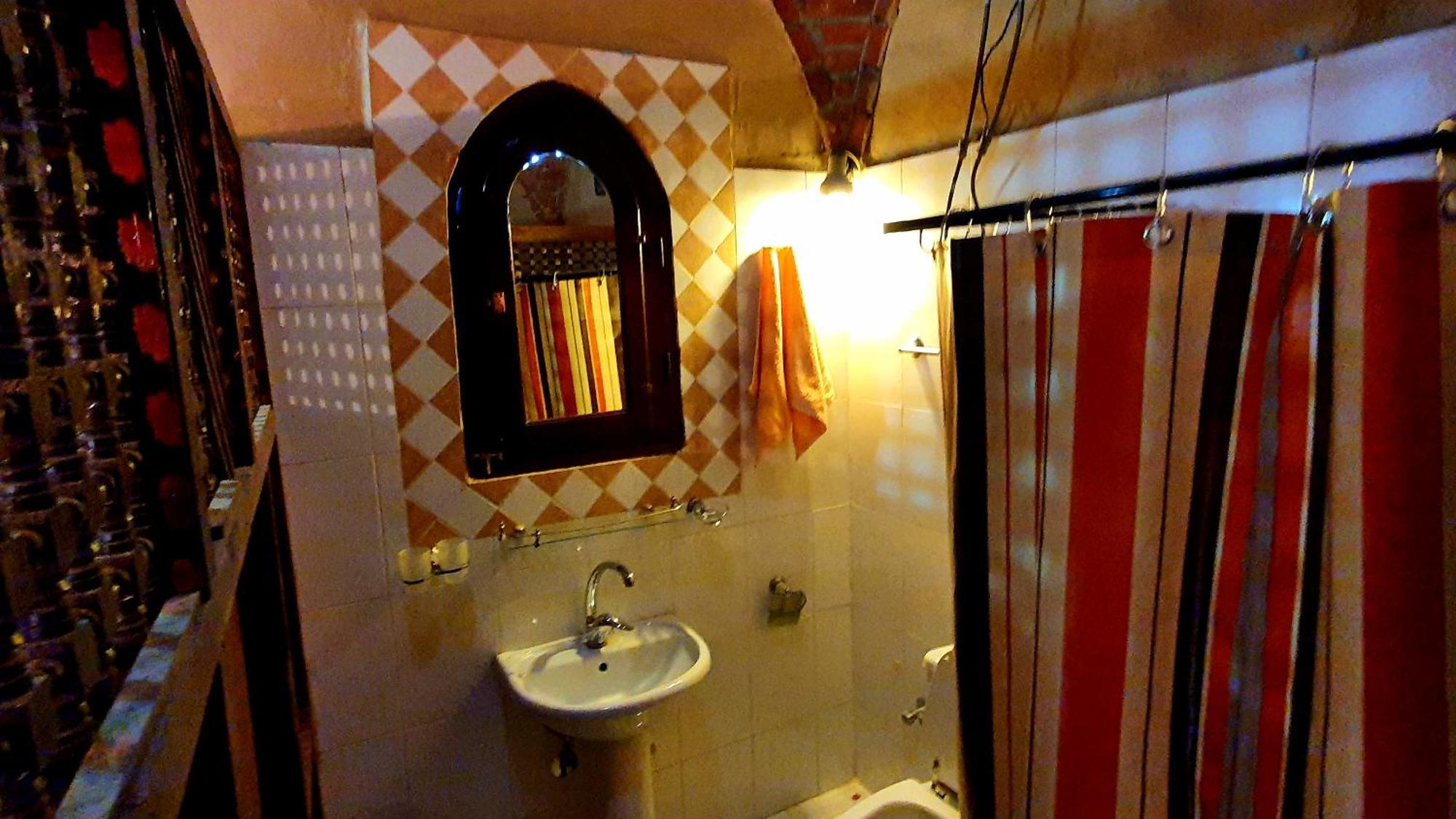 Отель Scorpion House Луксор Экстерьер фото